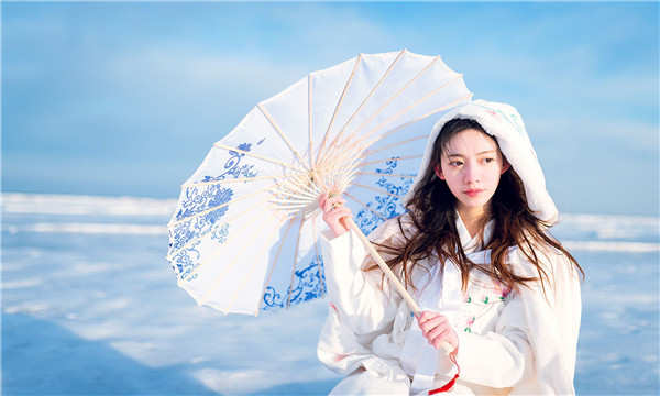 蓝田试管代怀生子多少钱一个？助孕之路的费用分析与方案选择